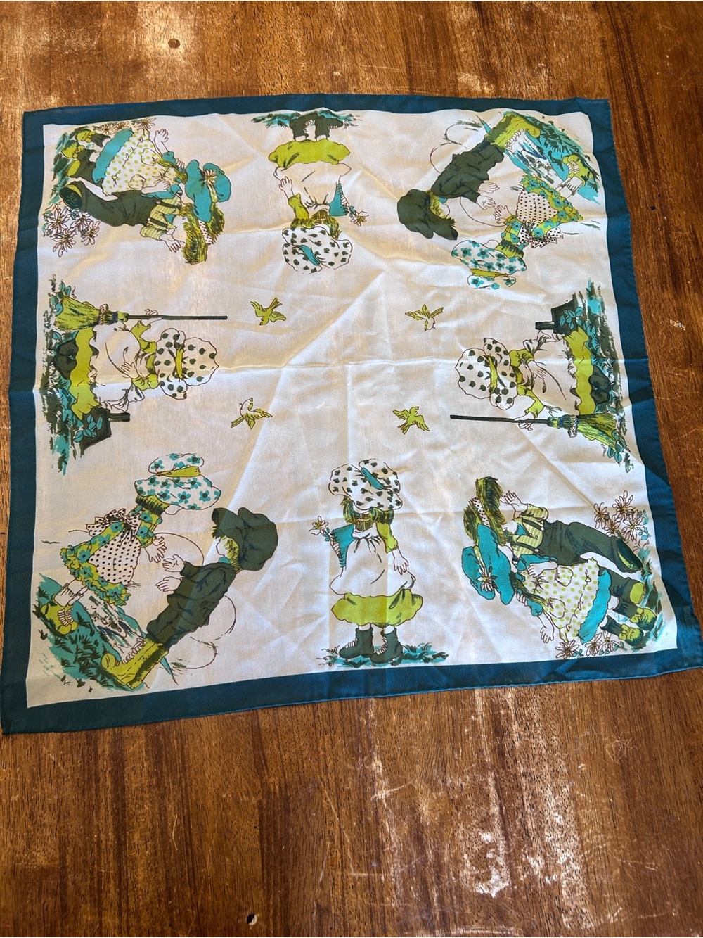 Nasharr Frères Japanese Vintage 70s Storybook Cottagecore Grannycore scarf